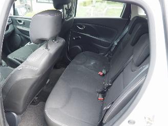 Renault Clio 0.9 Tce Expression picture 24