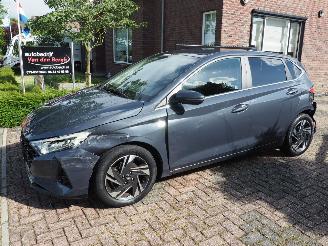 Coche accidentado Hyundai I-20 1.0 T-gdi Premium Automaat 2022/10