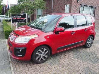 Damaged car Citroën C3 picasso 1.4 Vti Tendance 2013/11