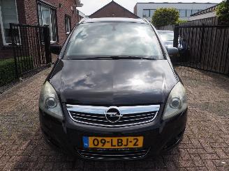 Opel Zafira 1.8 Cosmo 7 Persoons picture 2