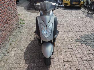 Kymco  Agility fat 12 Fr L picture 3