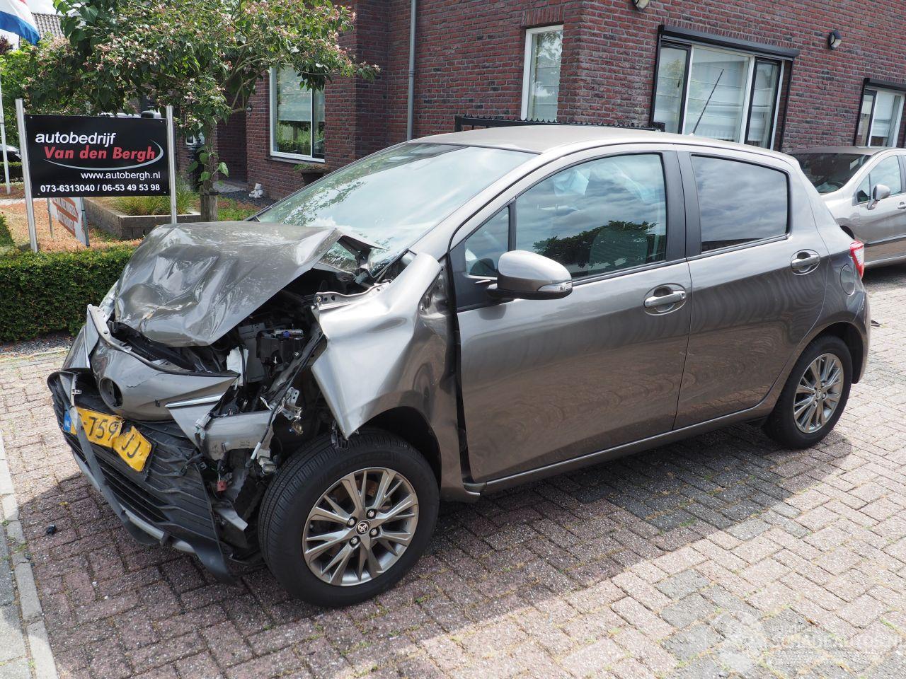 Toyota Yaris 1.5 VVT-i Dynamic