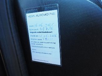 Peugeot 107 1.0 Active Automaat picture 23