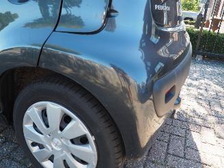 Peugeot 107 1.0 Active Automaat picture 7