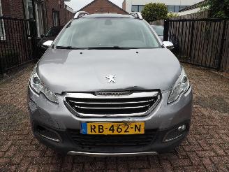 Peugeot 2008 1.6 VTi Allure Automaat picture 2