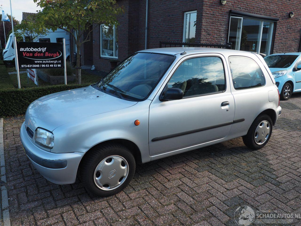 Nissan Micra 1.3 LX Automaat