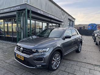 Unfallwagen Volkswagen T-Roc 2.0 TSI 4motion Automaat 140KW 2018/3