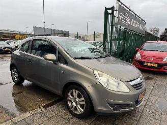 Opel Corsa 1.2 AIRCO 51KW picture 3