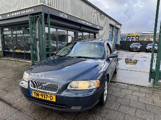 Volvo V-70 2.5 Turbo 154KW Momentum Automaat picture 2