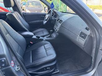 BMW X3 2.5 141KW AUTOMAAT picture 9