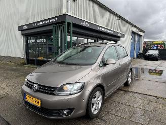 Coche accidentado Volkswagen Golf plus 1.4 TSI HIGHLINE AUTOMAAT SCHUIFDAK 118KW 2010/8