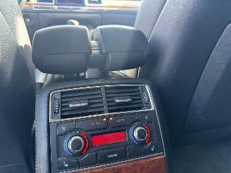Audi A8 4.2 V8 QUATTRO 246KW picture 25