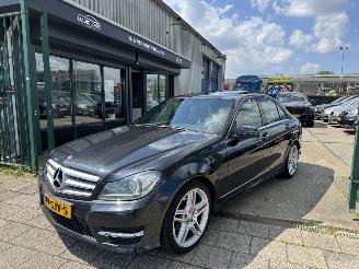 Schadeauto Mercedes C-klasse C180 AUTOMAAT AMG-PAKKET 2011/10