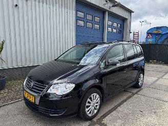 Schadeauto Volkswagen Touran 1.4 TSI 103KW AIRCO 2008/8