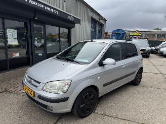 damaged passenger cars Hyundai Getz 1.3 AIRCO 5-DEURS 146.000 km NAP! 2003/9
