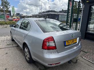 Skoda Octavia 1.4 TSI AUTOMAAT picture 4