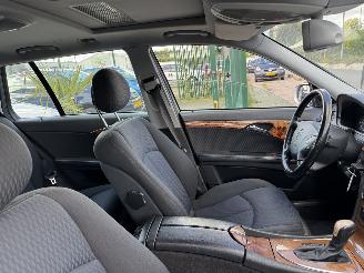 Mercedes E-klasse E240 130KW AUTOMAAT picture 10