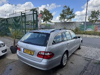 Mercedes E-klasse E240 130KW AUTOMAAT picture 4