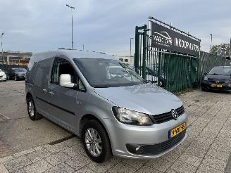 Volkswagen Caddy 1.6 TDI AIRCO DSG AUTOMAAT picture 3