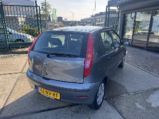 Fiat Punto 1.4 16V AIRCO 5-DEURS 94.000 NAP!! picture 5