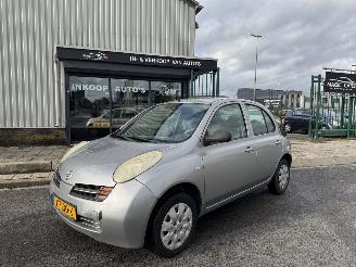 Voiture accidenté Nissan Micra 1.2 AUTOMAAT 2003/8