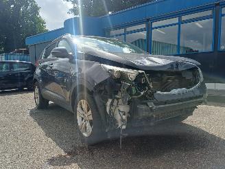 Coche accidentado Kia Sportage 1.6 GDI Super Pack 2013/1