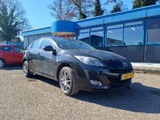 uszkodzony samochody osobowe Mazda 3 2.0 DiSi GT-M 2011/6