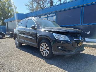 Voiture accidenté Volkswagen Tiguan 1.4 TSI Sport&Style 2011/4