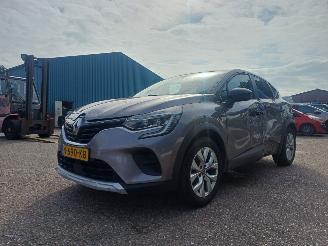 Renault Captur 1.0 TCe 90 Zen picture 2