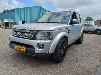 Land Rover Discovery 3.0 SDV6 HSE picture 2