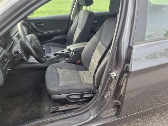 BMW 3-serie 318i sedan picture 5