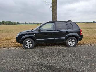 Hyundai Tucson 2.0 CRDI picture 4