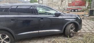 Peugeot 5008  picture 2