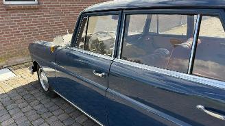 Mercedes 190-serie 2.0D picture 5