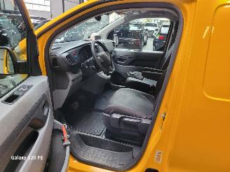 Peugeot e-Expert Long 100-KW 75kwh Automaat Premium picture 19