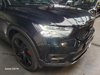 Volvo XC40 2.0 T5 182-KW Automaat AWD R-Design Panoramadak picture 5