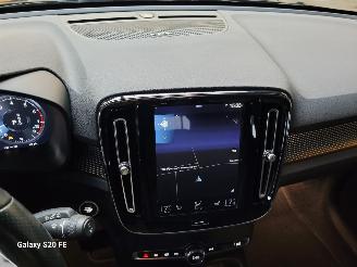 Volvo XC40 2.0 T5 182-KW Automaat AWD R-Design Panoramadak picture 23