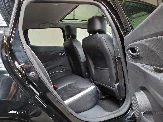 Renault Clio Grandtour 0.9 TCE 66-KW BOSE Panoramadak picture 16