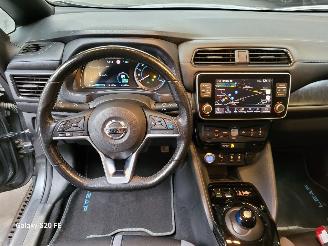 Nissan Leaf 160-KW 62kwh Automaat 5drs Tekna picture 17