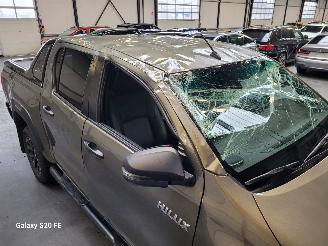 Toyota Hilux 2.8 D-4D 150-KW Automaat 4-WD Invincible picture 12