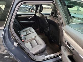 Volvo V-90 2.0 T4 140-KW Automaat Momentum Leder picture 15