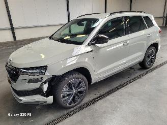 Vaurioauto  passenger cars Skoda Karoq 1.5 TSi 110-KW DSG SportLine 5drs 2025/4