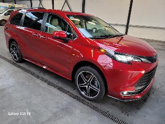 Auto incidentate Toyota Sienna Hybrid 2.5 180-KW Automaat 7-Persoons 2022/8