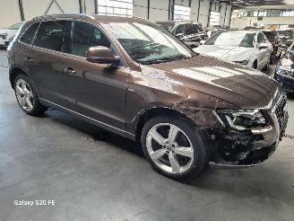 Audi Q5 3.0 TDi 176-KW Automaat Quattro S-Line Panoramadak picture 4