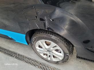 Opel Vivaro Lang 2.0 Diesel 130-KW Automaat Dubbel-Cabine picture 4