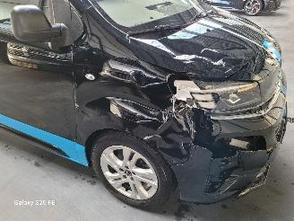 Opel Vivaro Lang 2.0 Diesel 130-KW Automaat Dubbel-Cabine picture 8