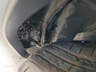 Dacia Duster Hybrid 1.6 104-KW Automaat 5drs picture 5