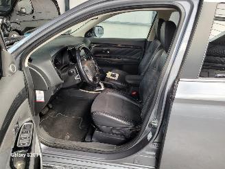 Mitsubishi Outlander 2.0 PHEV 89-KW Automaat 4-WD Executive picture 17