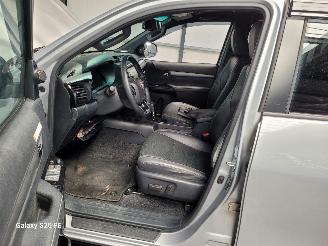 Toyota Hilux 2.8 D-4D 150-KW Automaat 4-WD Invincible Dubbel-Cabine picture 17