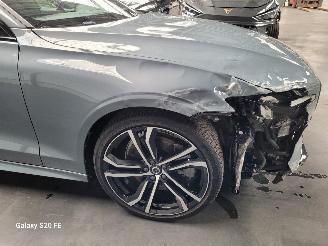 Volvo V-60 2.0 T6 Plug-In-Hybrid Automaat AWD R-DESIGN picture 4